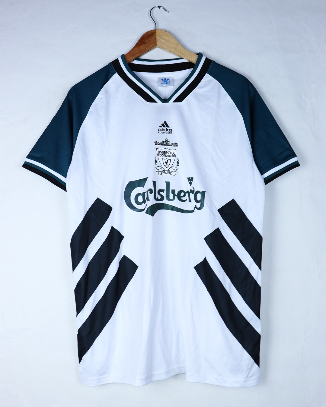 ليفربول الأبيض 93/95