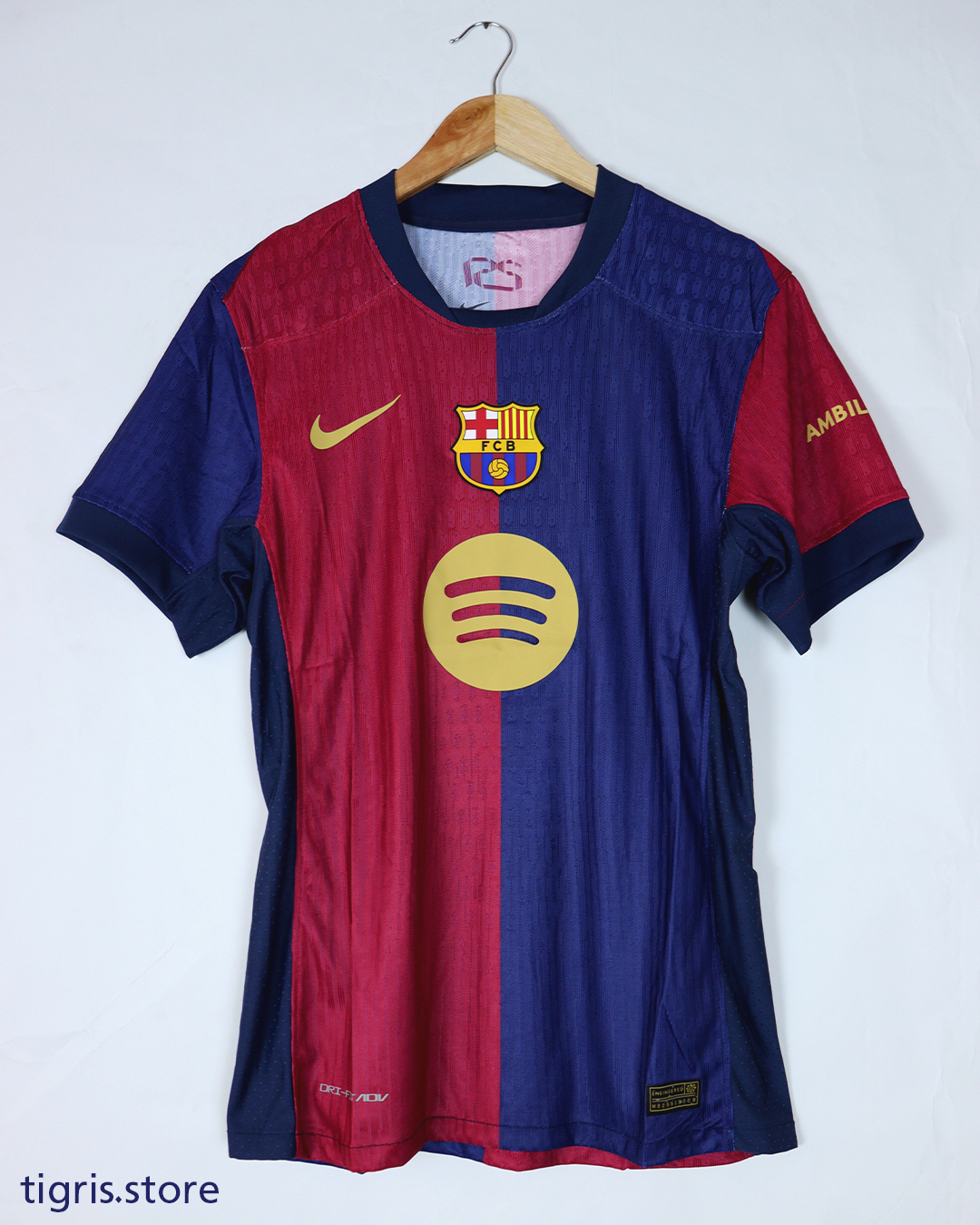 برشلونة الأساسي 24/25