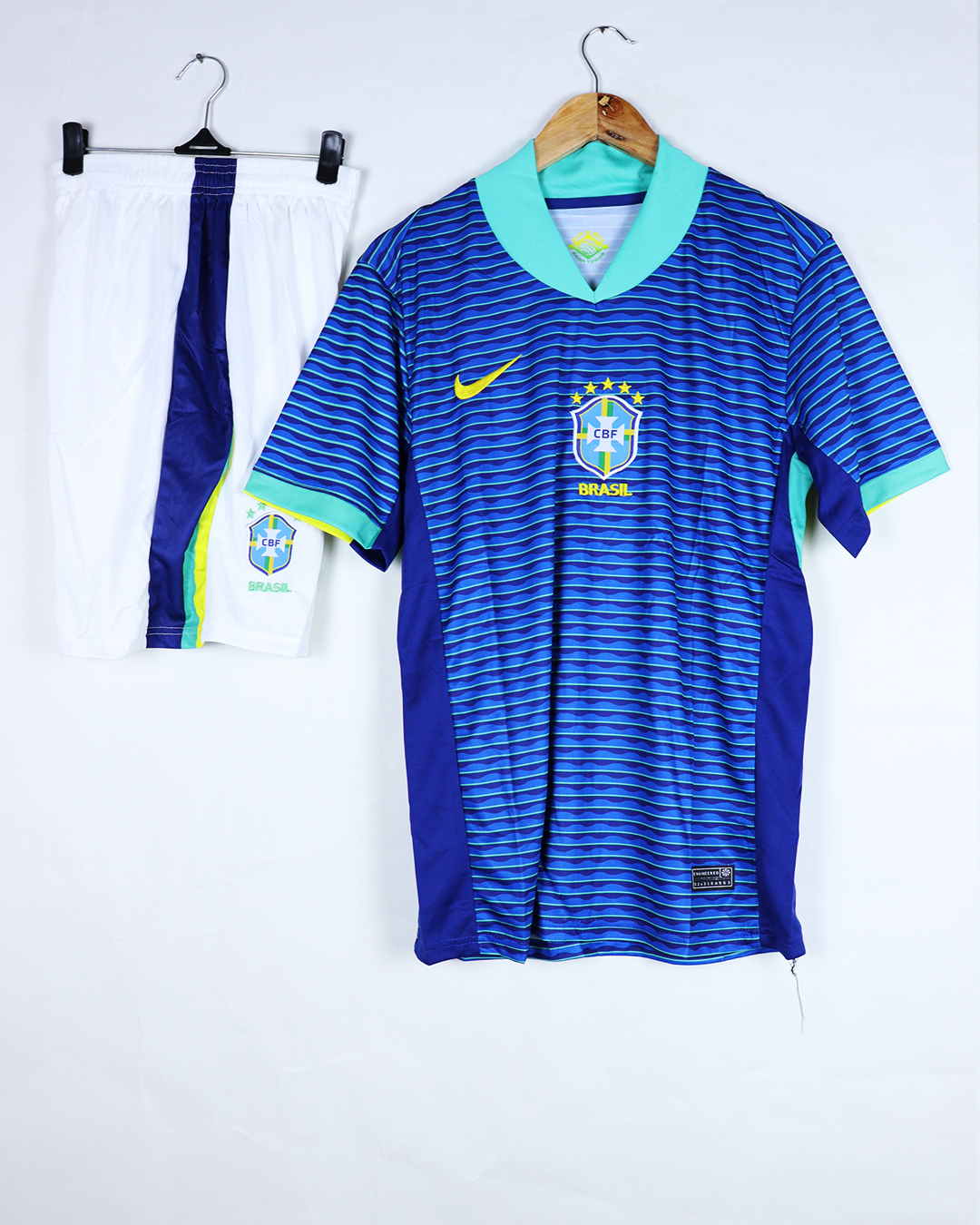 البرازيل الاحتياط 24/25