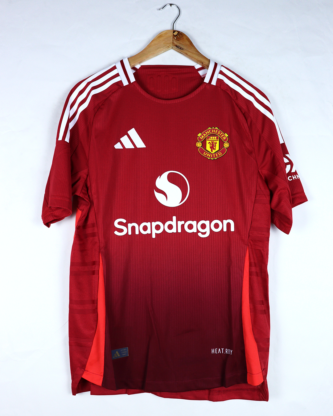 مانشستر يونايتد الأساسي 24/25