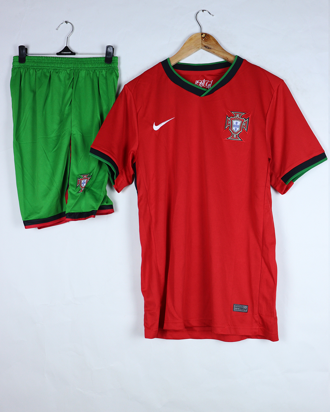 البرتغال يورو 24